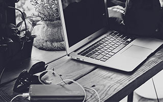 开云体育登陆入口-穿越火线 Snake惊艳首秀 力克强敌晋级，cf可真是太厉害了